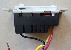 Lightholier ZP600 and ZPR-3 circuitry for incandescent and mixed bulbs