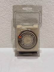 Vintage Intermatic Time-All SB111C Plug In Timer Switch 24 Hour Manual On Off