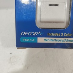 Leviton Illumatech IPE04-1LZ 1LX 400VA 3-Way Slide Dimmer Locater Light Decora