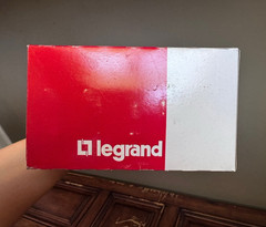 Legrand PSWT1LA100 Paddle Rocker Switch 1-Pole 15A 120/277V Ivory