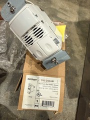 Watt Stopper DW-200-W Wall Switch Occupancy Sensor White NEW
