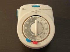 Ingraham Model No. 12-820 Wall Plug Outlet Timer Controller 24 Hour Variable PSJ