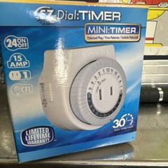Brinks EZ Dial Mini 15 AMP Timer 30 Minute Intervals 24 On Off New in Box