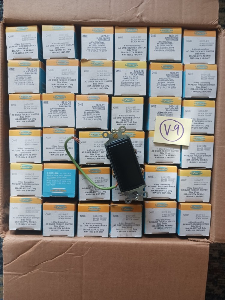 NIB Lot x72 5624-2E Leviton Decora AC Black Quiet 20A rocker switch Side Wired