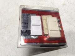 Pass & Seymour WS700TCCCV6 Incandescent Dimmer Switch, Wide-Slide, 700-Watt