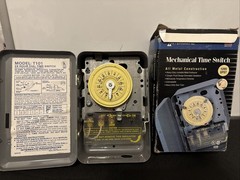 Intermatic T101D89 24 Hour Mechanical Timer Wall Switch