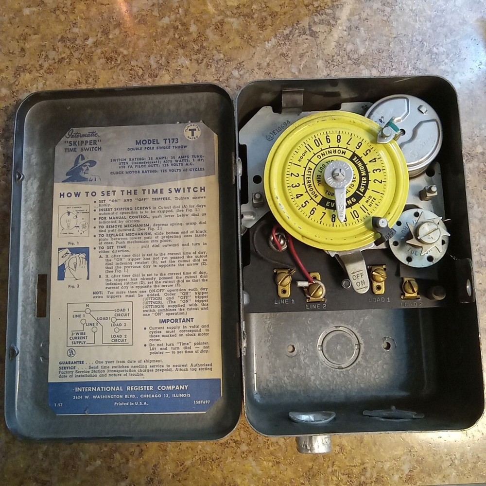 Intermatic T173 Electromechanical Timer 24 Hour