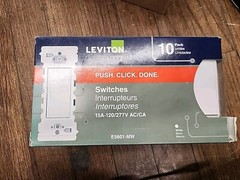 (10-Pk) Leviton Decora Edge Single Pole Rocker Switch White 15Amp E5601-MW