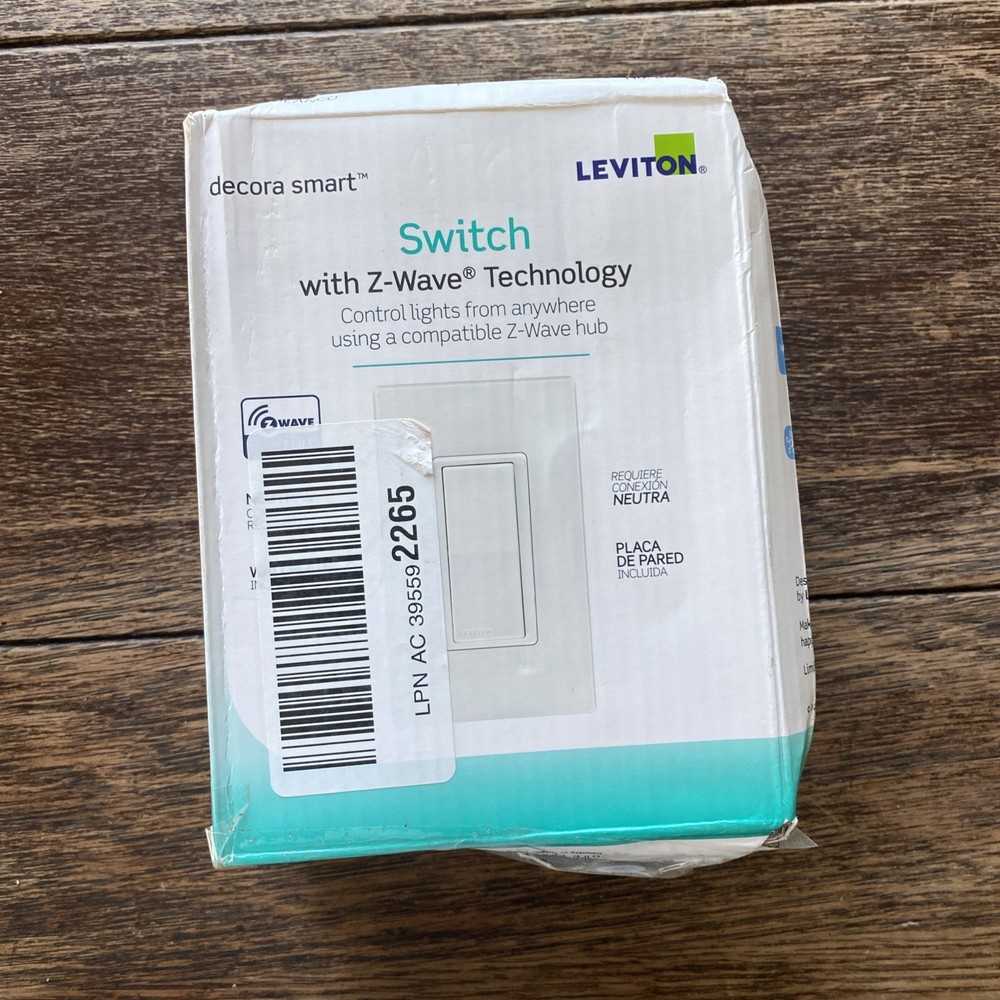 Leviton Decora Smart Switch with Z-Wave Technology DZ15S White New Damaged Box