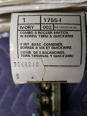 Leviton Ivory Decora Triple Rocker Wall Switch Screw and Quick Wire15A 1755-I