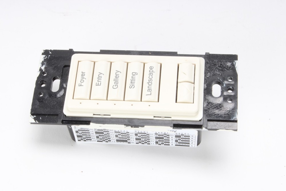 Lutron STWD-5BRL Wired seeTouch Keypad – Fair Condition