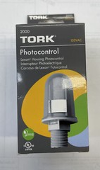NSi Tork 2000 120V Photocontrol 1/2″ Conduit Mount Fixed Position Brand New