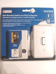 Utilitech Wall Mounted Switch And Plug-in Receiver 0141615