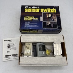 First Alert Sensor Switch PIR740 Automatic Outdoor Light Control Switch