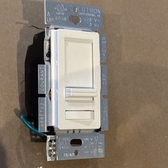 Lutron ‎LECL-153PH-WH 120V Slide Dimmer Switch Single Or 3-way