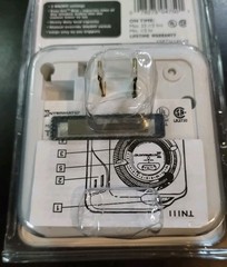 NEW INTERMATIC Lamp Timer 2 On/Off Settings Model TN111C Easy Set Dial Heay Duty