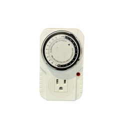 Titan Controls Apollo 6 24 Hour Mechanical Timer 15A 1875W FD60-U1 White