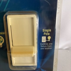 Leviton Sure Slide Slide Dimmer W/ Optional Locator Light 600W No. 6631-LW White