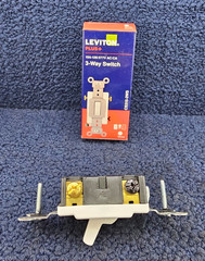 (QTY 3) Leviton CS315-2WS: 15 Amps Three Pole Toggle AC Quiet Switch White