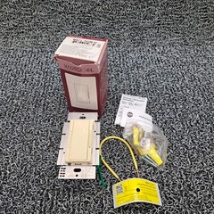 Lutron MACL-153M-IV Maestro Single Pole/3 Way CFL/LED/Incandescent Dimmer -Ivory
