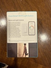 TP-Link Kasa Smart Wi-Fi Motion-Activated Light Switch KS200M White Decorator