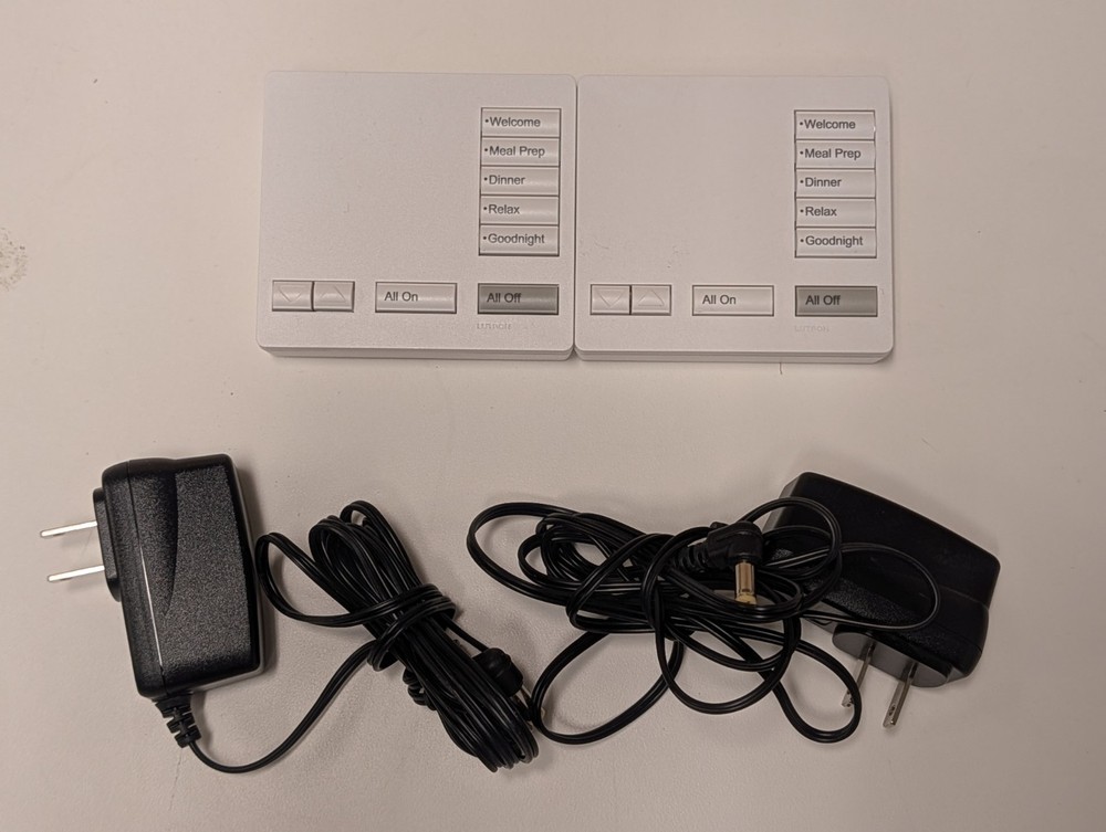 Lutron RadioRA 2 Tabletop Designer Keypad RR-T5RL