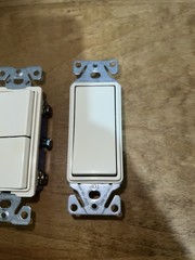 Leviton Decora Lot Of 2 Rocker Wall Light Switch 15A 120V *Single And Double*