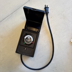 Intermatic Outdoor Heavy Duty Timer: Model HB32R, 24-Hour, 10 Amp, 1200w