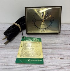 Vintage Timer WestClox 24 Hour Electric Switch S27-A With Tag, U.S.A. Works