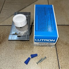 Lutron D-600R-WH Rotary Incandescent On/Off Dimmer 600 Watt New Open Box