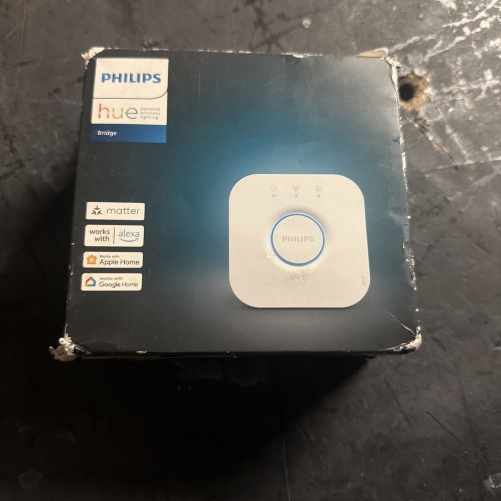 Philips Hue Bridge (3rd Generation) Lighting Controller Hub – White. NIB.