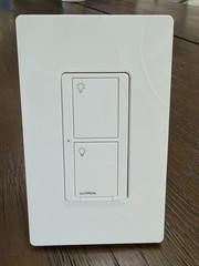 Brand New Lutron Caséta Smart Switch – White (PDW-5ANS-WH-A)