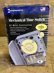 Intermatic T101 Mechanical Time Switch SPST 24Hr 120V 40amp 60hz