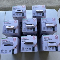 PowerGear Outdoor Mechanical Built-In Timer, 6 Grounded Outlets Lot Of ( 8 )