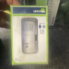 Leviton IPHS5-1LW Humidity Sensor Fan Control Switch White 120V Plastic