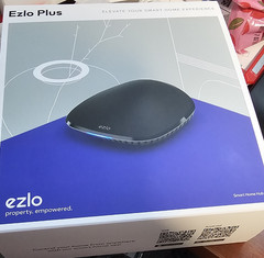 Ezlo Plus Smart Home Hub with Zigbee & Z-Wave. Works with Wi-Fi Devices.NEW. R12