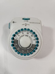 Ingraham Single Setting Day / Night Timer 1875 Watts, 15 Amp, 120 Volt M-12-821