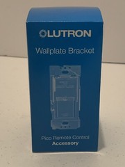 Lutron Caséta Wireless Wall Plate Bracket for Pico Smart Remote 1 Pack, White