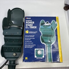 Woods 6-Outlet Power Stake w/Built In Timer Flip Cover 24 Hour ON/OFF Cycles