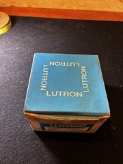 LUTRON N-1000-WH Single Pole Incandescent Slide Dimmer NOS