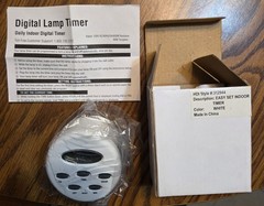 Digital Timer Indoor Timer Easy Set Daily Model 28441 LCD Display New In Box