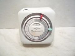 Intermatic TN111 15A Heavy Duty 24-hour Plug-In Lamp and Appliance Timer