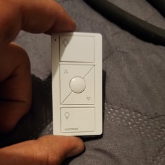 Lutron Pico Wireless Remote Control PJ2-3BRL – White – NEW