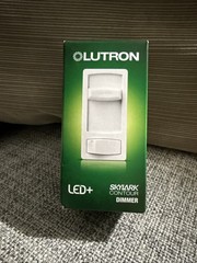 Lutron Skylark Contour LED+ Dimmer CTCL‑153PR‑WH White 150W Single Pole / 3‑Way