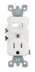 Leviton 15A 125V White Duplex Combo Switch/Outlet 5-15R
