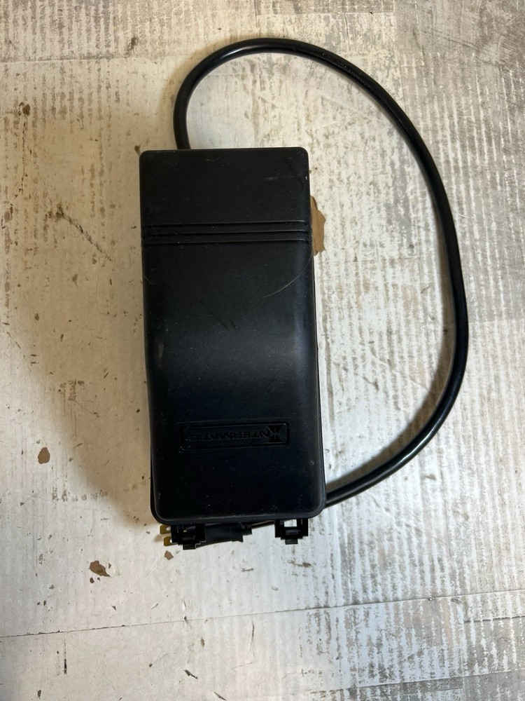 Outdoor Mechanical Plug-In Timer Built-In Encosure Outdoor 24-Hour 120V P1121