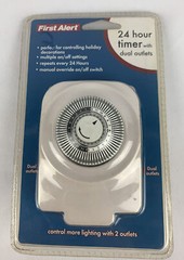 24 Hour Timer FIRST ALERT Dual Outlets Multiple Settings Lighting Control NEW