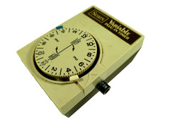 Intermatic Plug-In Lamp Light & Appliance Plants 24 hour Timer 2 prong Vintage