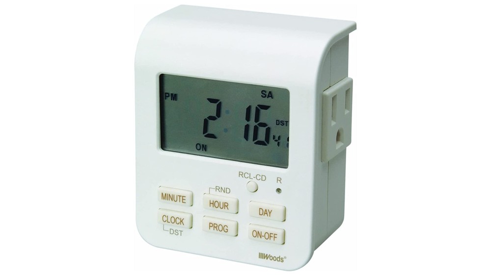 Woods 50009WD Indoor 7-Day Heavy Duty Digital Plug-In Timer, 2 Grounded Outlets