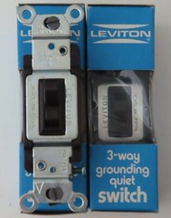 10 LEVITON 3-WAY 15A TOGGLE SWITCH 1453-2SP BROWN